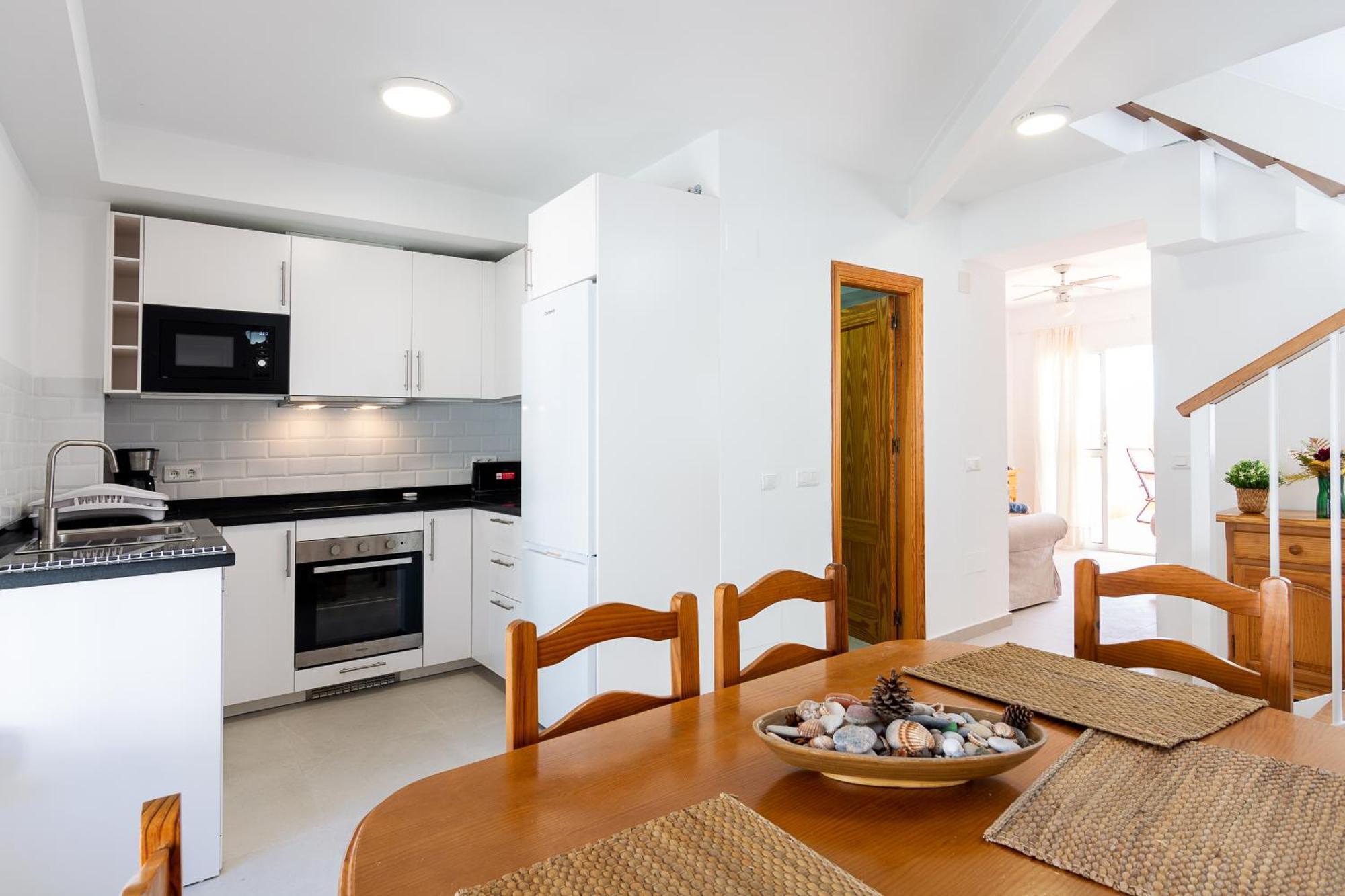 Apartamentos La Casa Del Barrio 마로 외부 사진