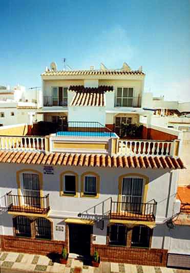 Apartamentos La Casa Del Barrio 마로 외부 사진